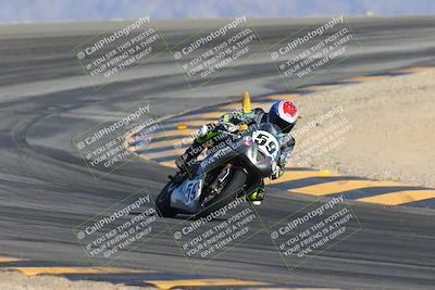 media/Nov-16-2024-CVMA (Sat) [[0e4bb1f32f]]/Race 8-Supersport Middleweight/